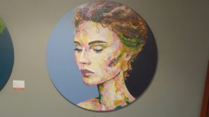 Lizz by Marloes Nydam kroon gallery