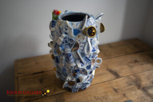 Blue blue blue and gold 2 - annemarie Sybrandy - Kroon Gallery